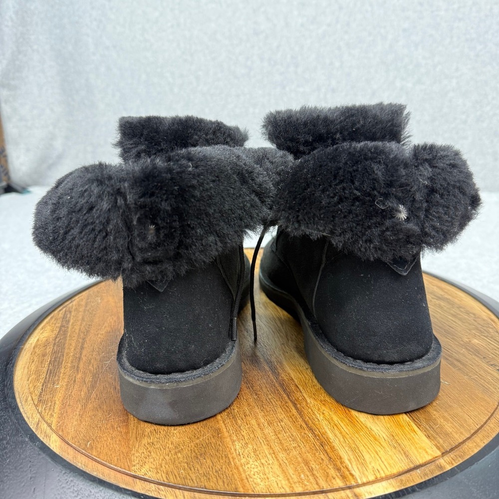 UGG Quincy 1012359 Women's Boots Black Leather 9 Sheepskin Lined Winter Shoes - Picture 4 of 7